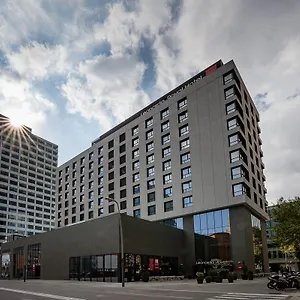 leonardo-royal-hotel-barcelona-fira.top-hotels-tarragona.com/